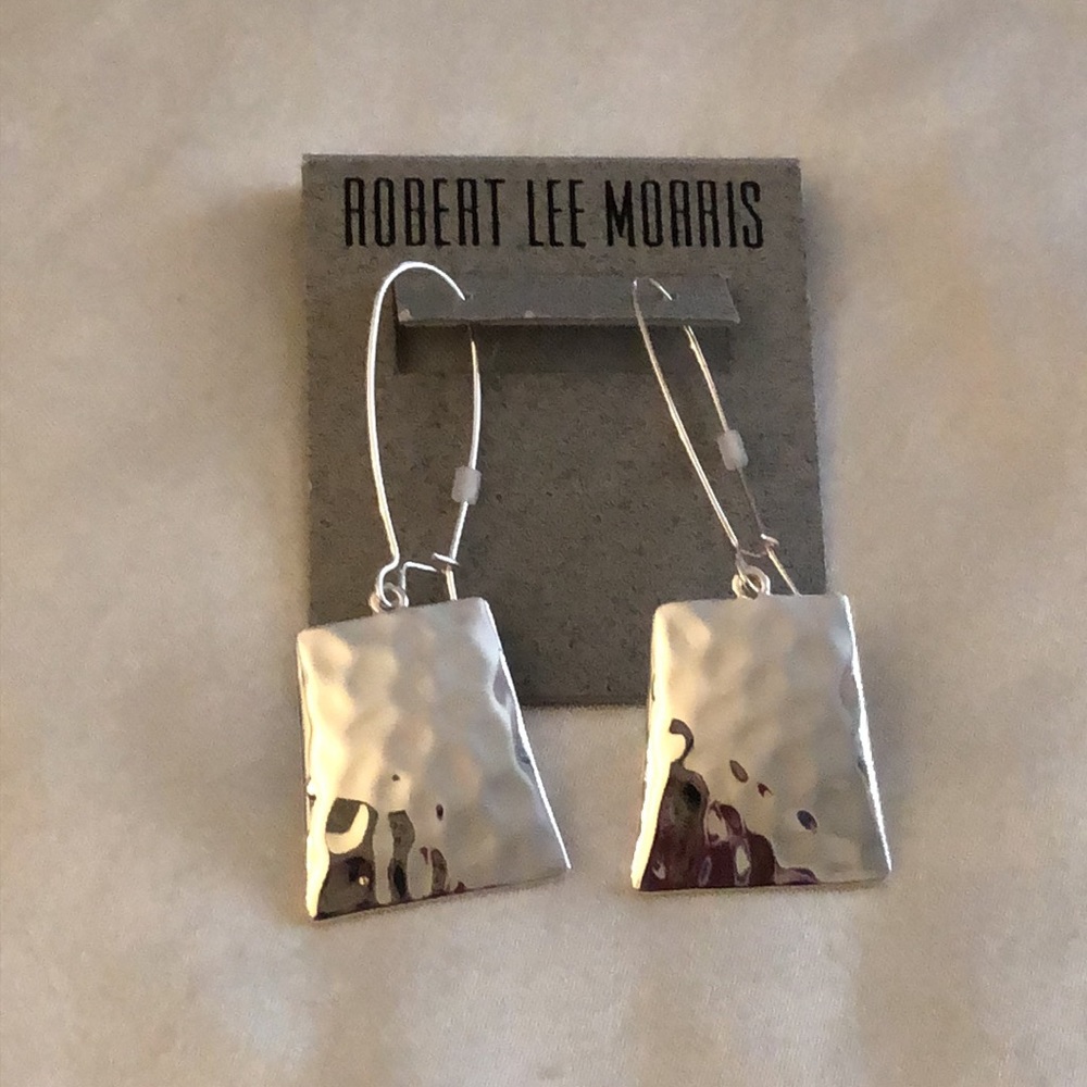 Robert Lee Morris Silver Tone Hammered Geometric Square Drop Earrings NWT - Picture 5 of 11